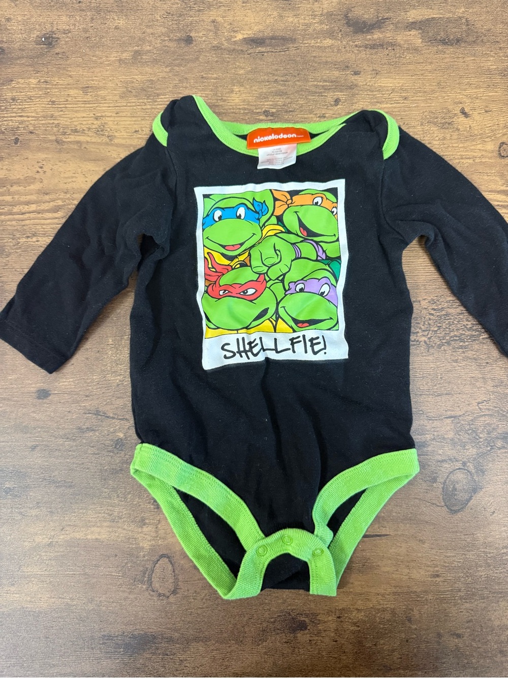 ⭐️5 for $20⭐️Teenage Mutant Ninja Turtles Black & Green One-Piece Bodysuit 6-12M